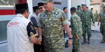 Pangdam IV/Diponegoro Dampingi Irjen TNI Tinjau KDKMP, Dorong Kemandirian Ekonomi Desa