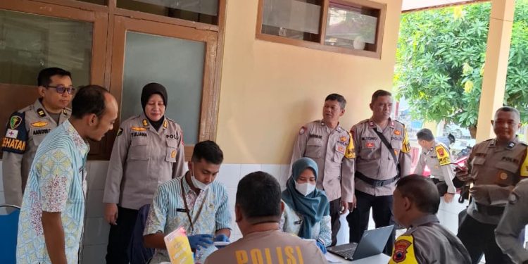 Sebanyak 4.322 Personel Bhabinkamtibmas Polda Jateng Jalani Skrining TB Paru Sebelum Di Terjunkan Ke Masyarakat