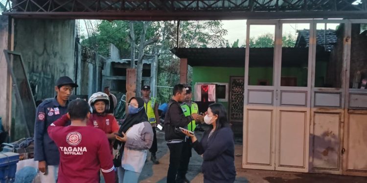 Polres Boyolali Gerak Cepat Tangani Kebakaran Bengkel Las di Teras, Kerugian Ditaksir Rp100 Juta