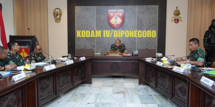 Akselerasi Militansi Prajurit, Pangdam IV/Diponegoro Terima Paparan Kesiapan Latihan Jajaran