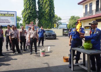Polres Purbalingga Gelar Pelatihan Pemadaman Kebakaran