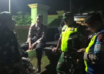 TNI-Polri di Ngadirojo Jaga Kondusivitas, Sambangi Titik Keramaian Demi Rasa Aman Warga