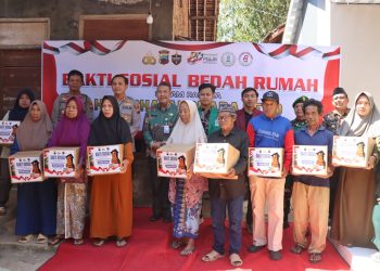 Polres Kudus Bedah Rumah Warga di Hari Bhayangkara ke-80, Kapolres: Polri Hadir Memberi Manfaat Nyata
