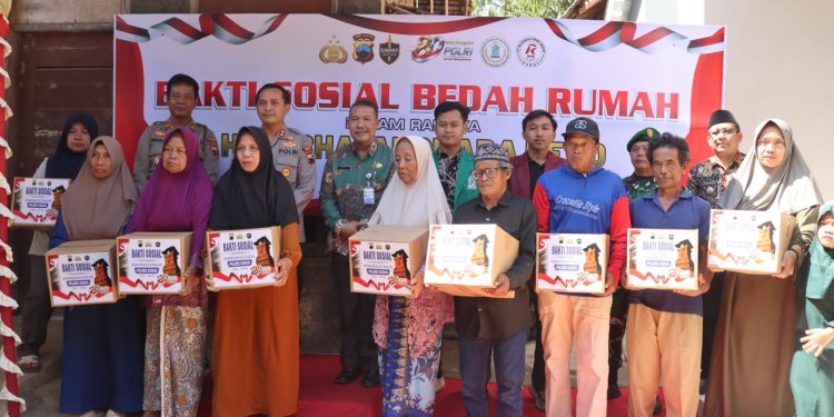 Polres Kudus Bedah Rumah Warga di Hari Bhayangkara ke-80, Kapolres: Polri Hadir Memberi Manfaat Nyata