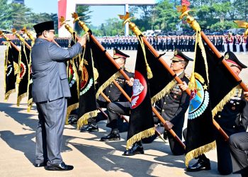 Kado Hari Bhayangkara ke-80, Polda Jateng Raih Penghargaan Tanda Kehormatan Nugraha Sakanti dari Presiden RI