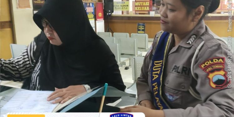 Sinergi Duta Pelayanan dan Petugas Samsat Semarang 2 Hadirkan Layanan yang Lebih Nyaman bagi Wajib Pajak