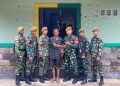 Satgas Pamtas RI-MALAYSIA Yonarmed 19/Bogani Terima Penyerahan Senjata Api Dari Warga Perbatasan di Kabupaten Sambas