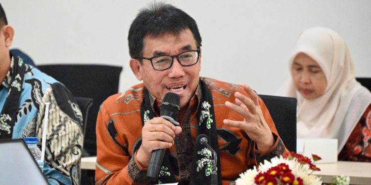 MUH HARIS: RUU KETENAGAKERJAAN HARUS MENJADI JAWABAN ATAS GELOMBANG PHK, KETIDAKPASTIAN GLOBAL, DAN MASA DEPAN PEKERJA INDONESIA