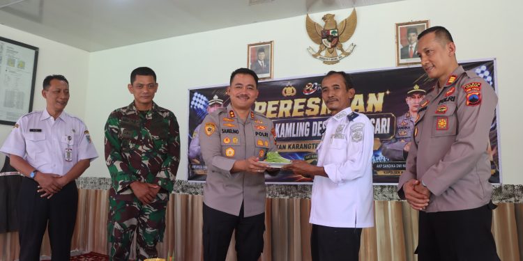 Kapolres Demak Jadikan Pos Satkamling Karangsari Role Model Pengamanan Swakarsa