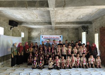 Tanamkan Disiplin Sejak Dini, Satlantas Polres Jepara Edukasi Keselamatan Berlalu Lintas dan Anti-Bullying di MI Mambaul Masholih Pakis Aji