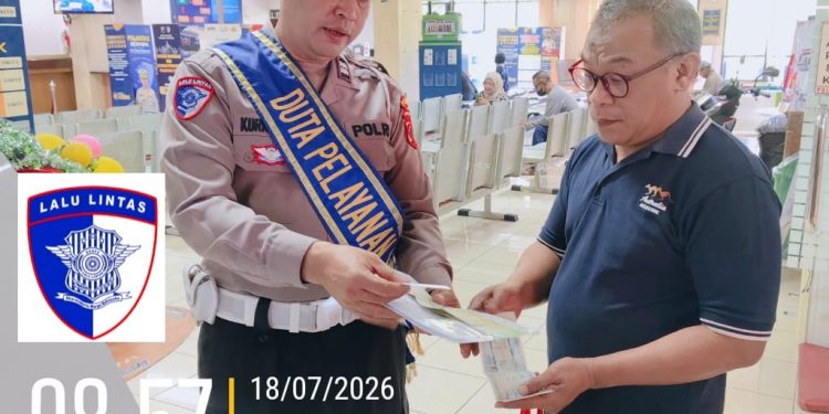 Datang dengan Tenang, Pulang dengan Kepuasan! Duta Pelayanan Ditlantas Polda Jateng Hadir Membantu Setiap Langkah Urus STNK di Samsat Semarang 2