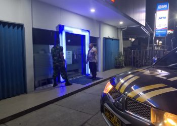 Patroli Malam TNI-Polri di Manyaran, Pastikan Objek Vital dan Koperasi Merah Putih Tetap Aman