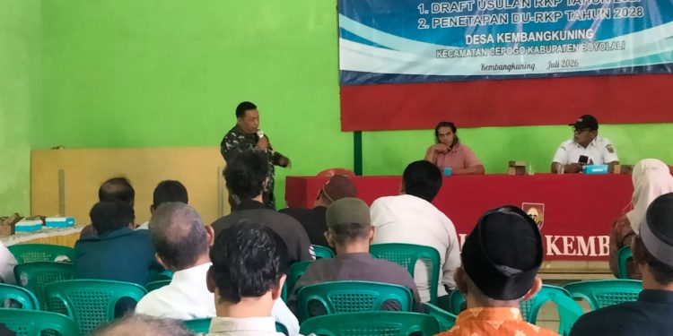 Babinsa Koramil Cepogo Kawal Musrenbangdes Kembang Kuning, Pastikan Aspirasi Warga Jadi Prioritas Pembangunan 2027