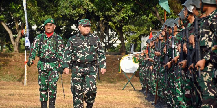 Asah Kemampuan Dasar Prajurit, Kodam IV/Diponegoro Gelar Lomba Peleton Tangkas di Meteseh