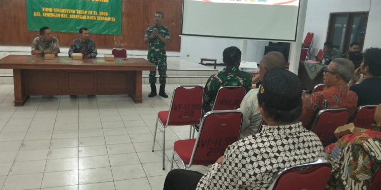 Kasdim 0735/Surakarta Berikan Materi Wasbang dan Bela Negara Kepada Masyarakat