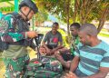 Satgas Pamtas RI-PNG Laksanakan Yankes di Teluk Bintuni