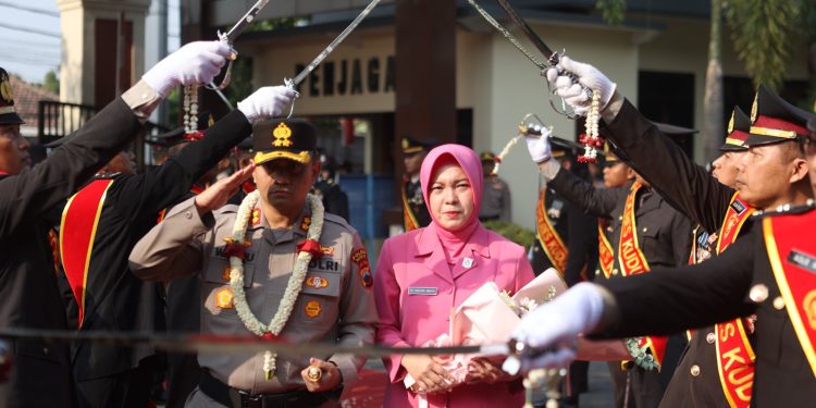 AKBP Wahyu Sulistyo Resmi Nahkodai Polres Kudus, Siap Jaga Kondusivitas Wilayah