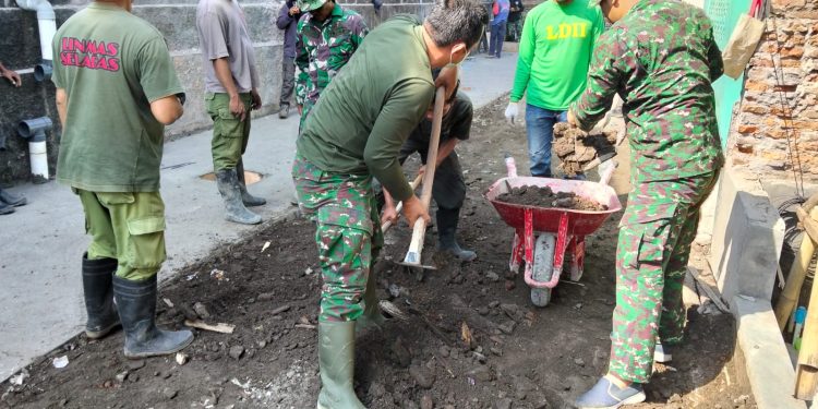 Pesan Tegas Danramil 03 Serengan, Kepada Satgas TMMD, Ormas & Warga Masyarakat, Target Sasaran Fisik & Non fisik Harus Tuntas Tepat Waktu