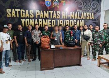 Satgas Pamtas RI-Malaysia Yonarmed 19/Bogani Gagalkan Penyelundupan Sabu 3,94 Gram Lewat Jalur Tikus