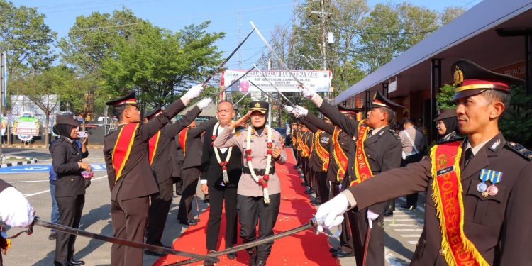 Kapolres Kendal Berganti, AKBP Ratna Siap Lanjutkan Program dan Perkuat Sinergi