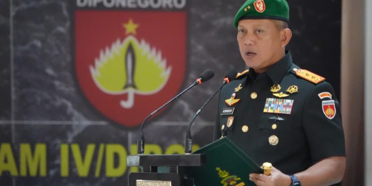 Amanah Berganti, Pengabdian Berlanjut, Pangdam IV/Diponegoro Pimpin Sertijab sejumlah Pejabat Kodam IV/Diponegoro