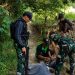 Satgas Pamtas RI Malaysia Yonarmed 19/Bogani Amankan Senjata Api Rakitan dari Warga di Perbatasan