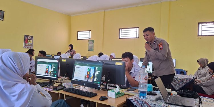 Polres Demak Dorong Pelajar Cakap dan Bijak Menggunakan AI