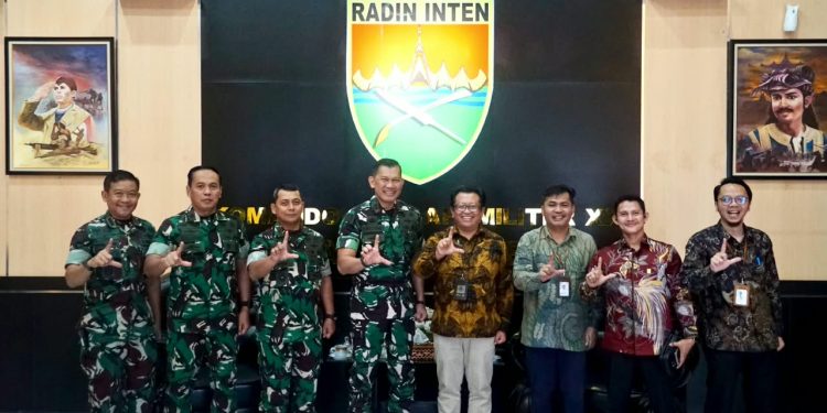 Perkuat Sinergi dan Koordinasi, Pangdam XXI/RI Terima Audiensi GM PLN UID Lampung