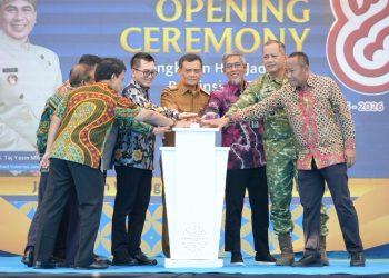Pangdam IV/Diponegoro Hadiri Peringatan Hari Jadi ke-81 Provinsi Jawa Tengah, Perkuat Sinergi “Gumregut Nyawiji”