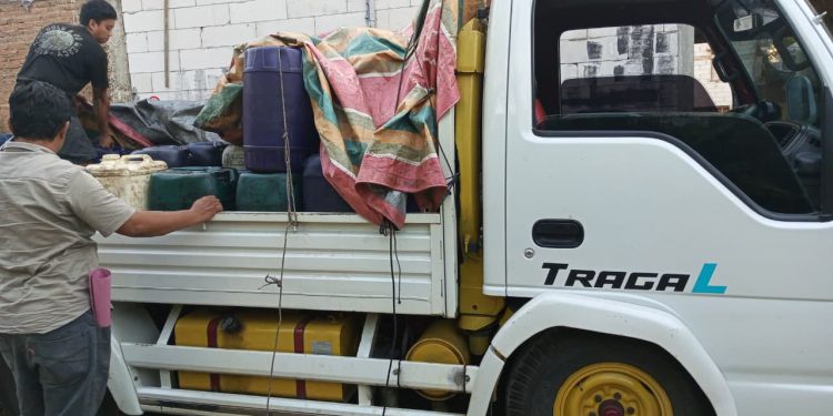 Diduga Timbun Solar Bersubsidi, Unit 2 Tipiter Polres Jepara Amankan BBM dan Armada Pengangkut