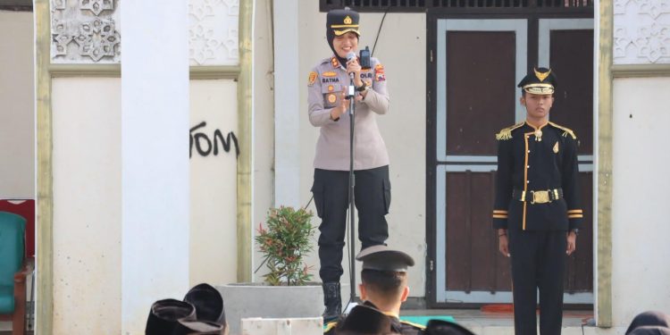 Kapolres Kendal Pimpin Apel di MAN Kendal, Peringatkan Pelajar Jauhi Aksi “Kreak” dan Senjata Tajam