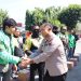 Kapolres Kudus Bagikan 350 Paket Sembako untuk Komunitas Ojol, Tekankan Keselamatan Berkendara