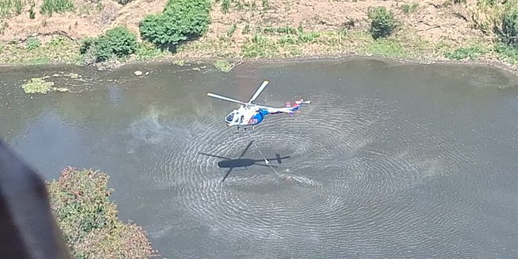 Polda Jateng Intensif Tangani Kebakaran TPA Putri Cempo, Helikopter Water Bombing Dikerahkan