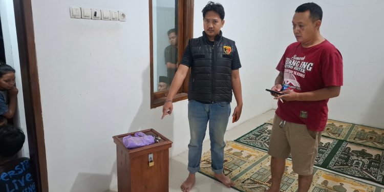 Dua Orang Diamankan Usai Diduga Curi Uang Kotak Amal di Rahtawu Kudus