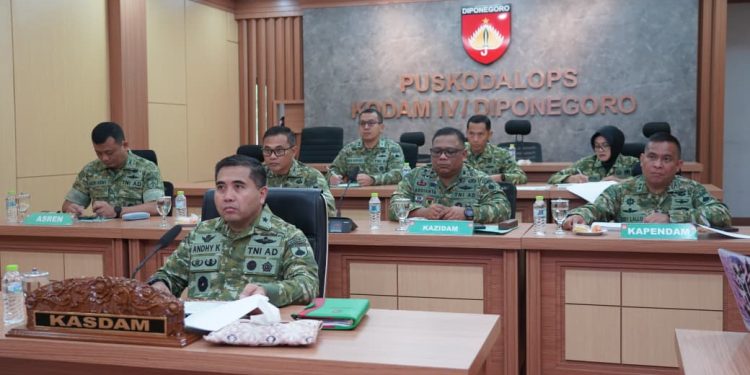 Kasdam IV/Diponegoro Ikuti Vicon Bersama Wapang TNI Bahas Perkembangan KDKMP