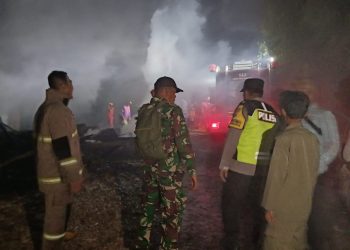 Polsek Kawunganten Gerak Cepat Tangani Kebakaran Tempat Penyulingan Kayu Putih