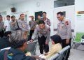 Kunjungi Anak Penderita CTEV di RS Bhayangkara Semarang, Kapolda Jateng Berikan Semangat dan Tumbuhkan Harapan Bisa Beraktivitas Normal Lagi