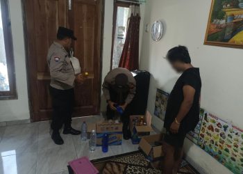 Polisi Sita 40 Botol Miras dari Dua Penjual di Dawe Kudus