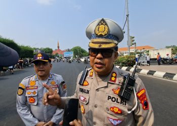 Kawal Pawai MTQN, Satlantas Polrestabes Semarang Alihkan Arus Secara Situasional Agar Mobilitas Warga Tetap Berjalan