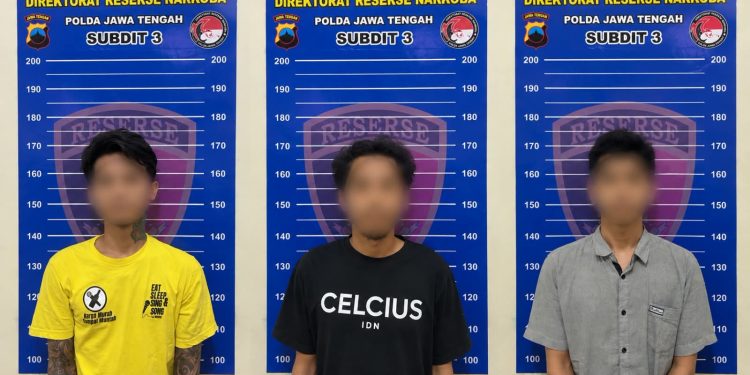 Dalam Sehari, Dit Resnarkoba Polda Jateng Ungkap Tiga Kasus di Semarang, 300 Alprazolam dan Sabu Di Sita