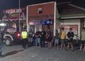 Respon Cepat Aduan Warga, Polsek Jati Bongkar Judi Dadu Digital di Pos Kamling