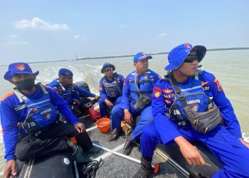 Hari Kedua SAR Nelayan Tayu Hilang, Polisi Pati dan Basarnas Rembang Berpencar Sisir Perairan
