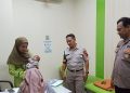 Respons Program Kapolda Jateng, Polres Brebes Dampingi Dua Balita Penderita CTEV Jalani Pengobatan