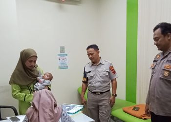 Respons Program Kapolda Jateng, Polres Brebes Dampingi Dua Balita Penderita CTEV Jalani Pengobatan
